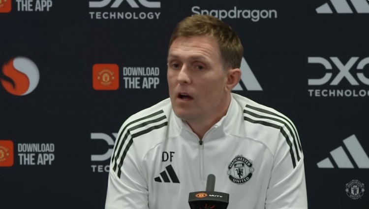 百家乐官方网站-弗莱彻：不认为姆伯莫和马兹拉维能出战 VAR应审查沃克踩踏多尔古